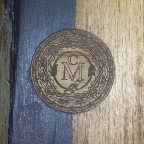 CM burn mark, Mo's signature on the timber